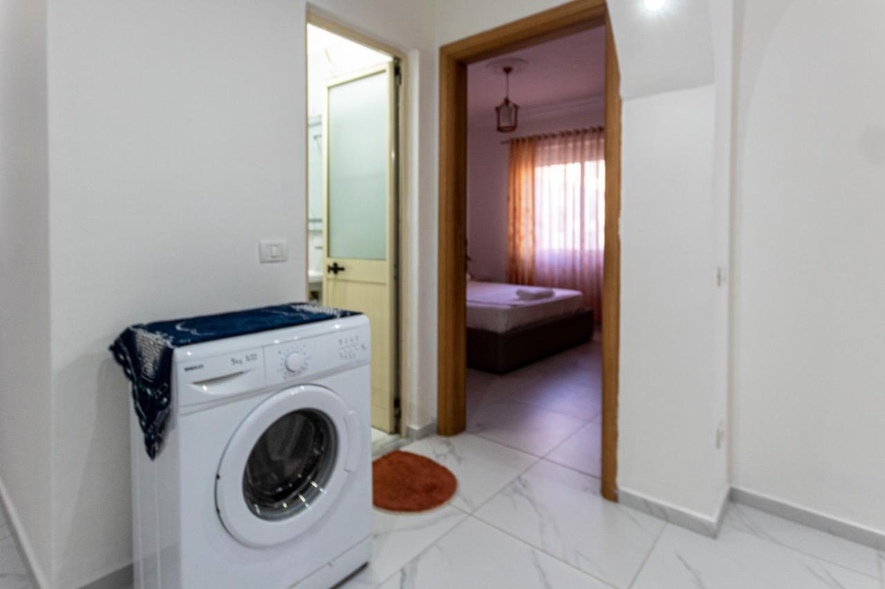 Comfortable Apartment Next To The Beach Durrës Eksteriør billede